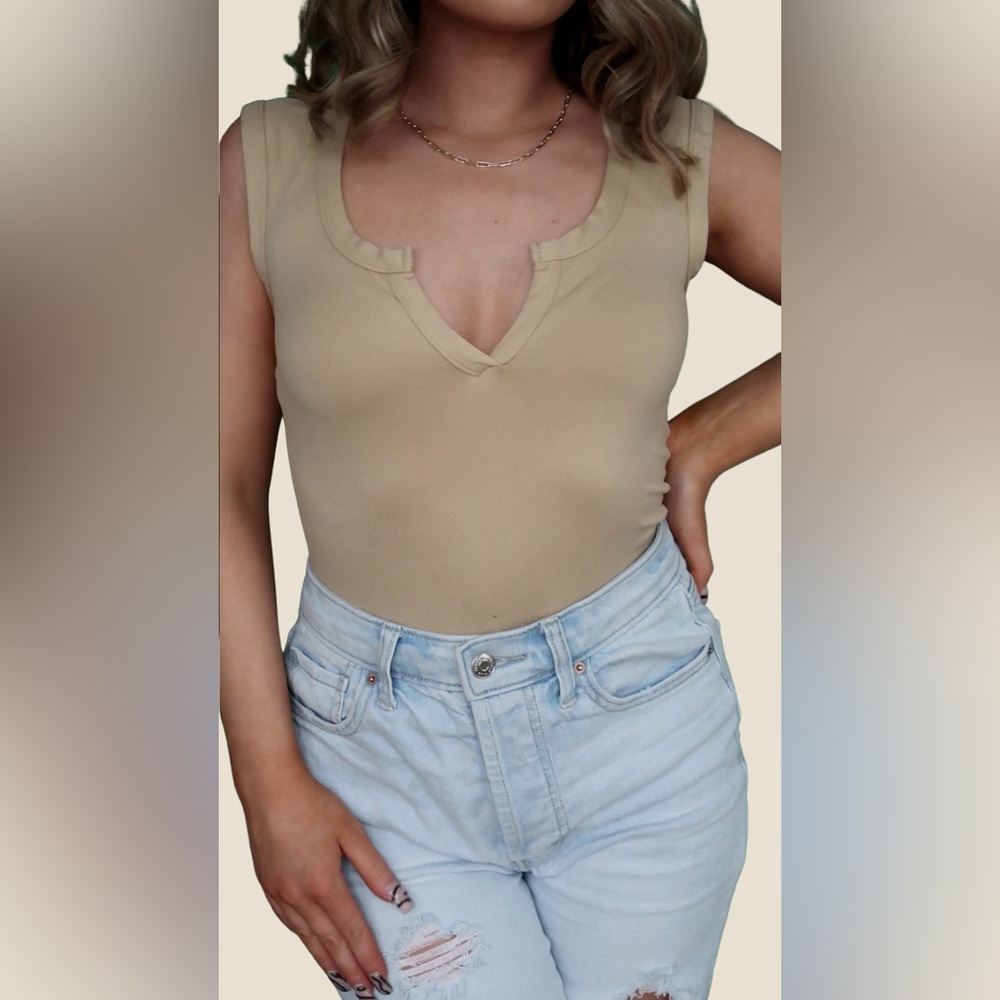 Women's Tan Sleeveless Top